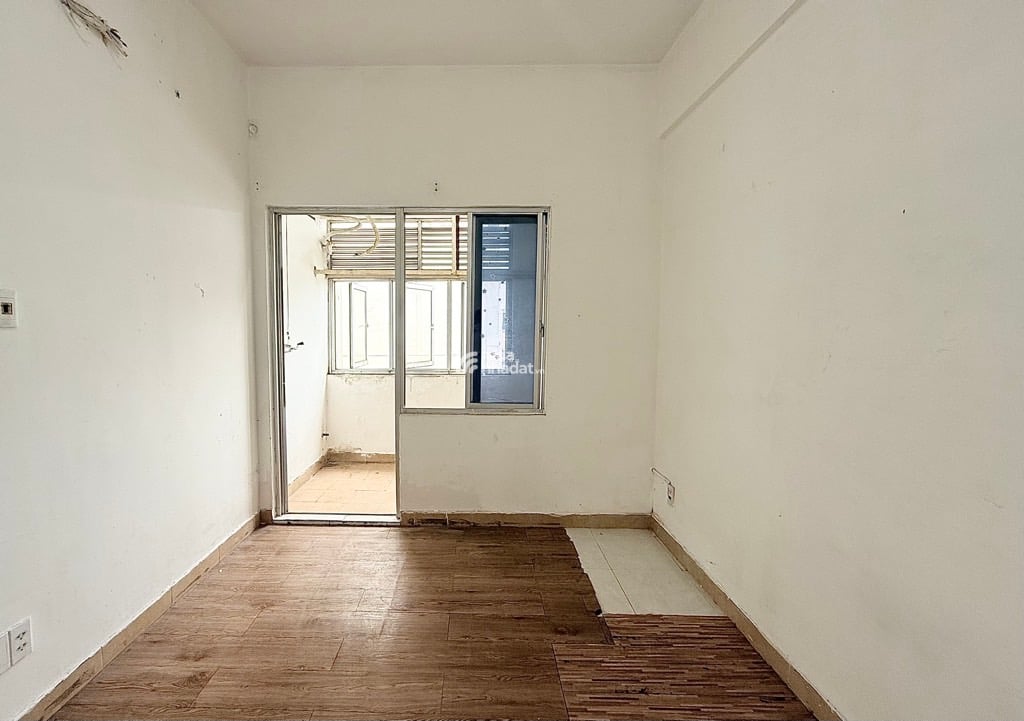 Bán căn 2PN cao ốc B chung cư Ngô Gia Tự 