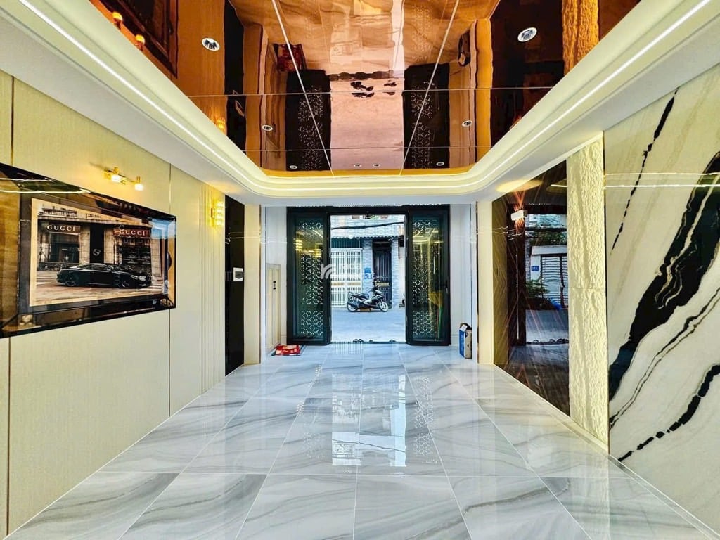 5 TẦNG THANG MÁY FULL NỘI THẤT CÔNG VIÊN LÀNG HOA LÊ VĂN THỌ GÒ VẤP- DT: 4*15M- 14 TỶ 9