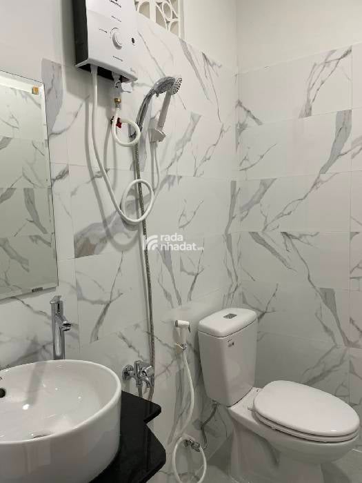 Bán nhà mặt tiền Phạm Văn Bạch-ngang 4m-ngay chơ-sổ vuông-buôn bán tấp nập