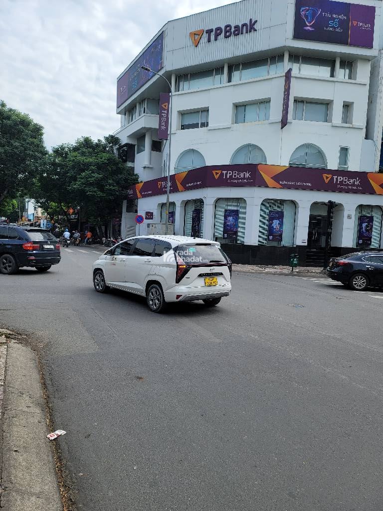 MTKD NGAY CHỢ PHẠM VĂN HAI, TÂN BÌNH, 56M2 CÓ KC TIỆN CẢI TẠO MỚI. GIẢM 750TR CHỈ CÒN 15.5T TL