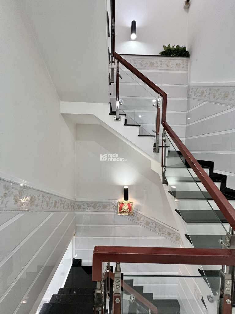 Nhà HXH 10m Nguyễn Nhữ Lãm, 90m2, 3 tầng, 3PN Master, chỉ 10.3 tỷ TL