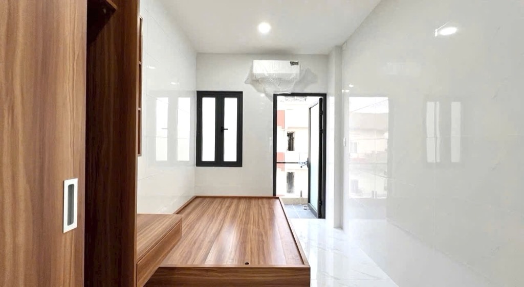 BÁN CHDV 7 TẦNG MỚI XÂY DT 130M2 . GIÁ 25.8 TỶ DƯƠNG QUẢNG HÀM - GÒ VẤP