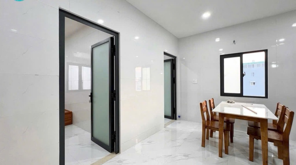 BÁN CHDV 7 TẦNG MỚI XÂY DT 130M2 . GIÁ 25.8 TỶ DƯƠNG QUẢNG HÀM - GÒ VẤP