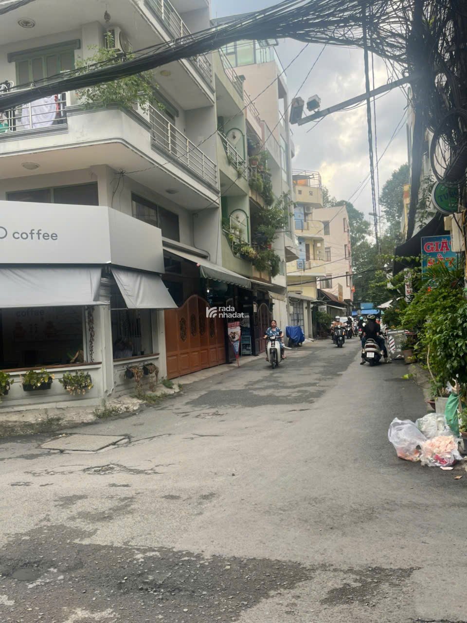 Bán nhà góc 2 mặt HXH 8m Tô Hiến Thành,10x20m,cn 94.5m2,dtkv 113m2,5T,hướng Đông Nam giá 25 tỷ