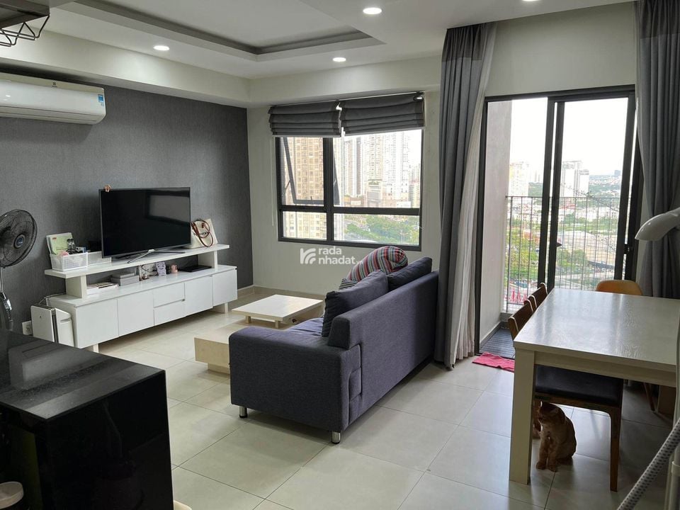 Tôi có 2 căn hộ cho thuê DT: 78m2 và 100m2 tại Tân Hồng Hà vào được luôn, xem nhà LH: 0915 130 ***