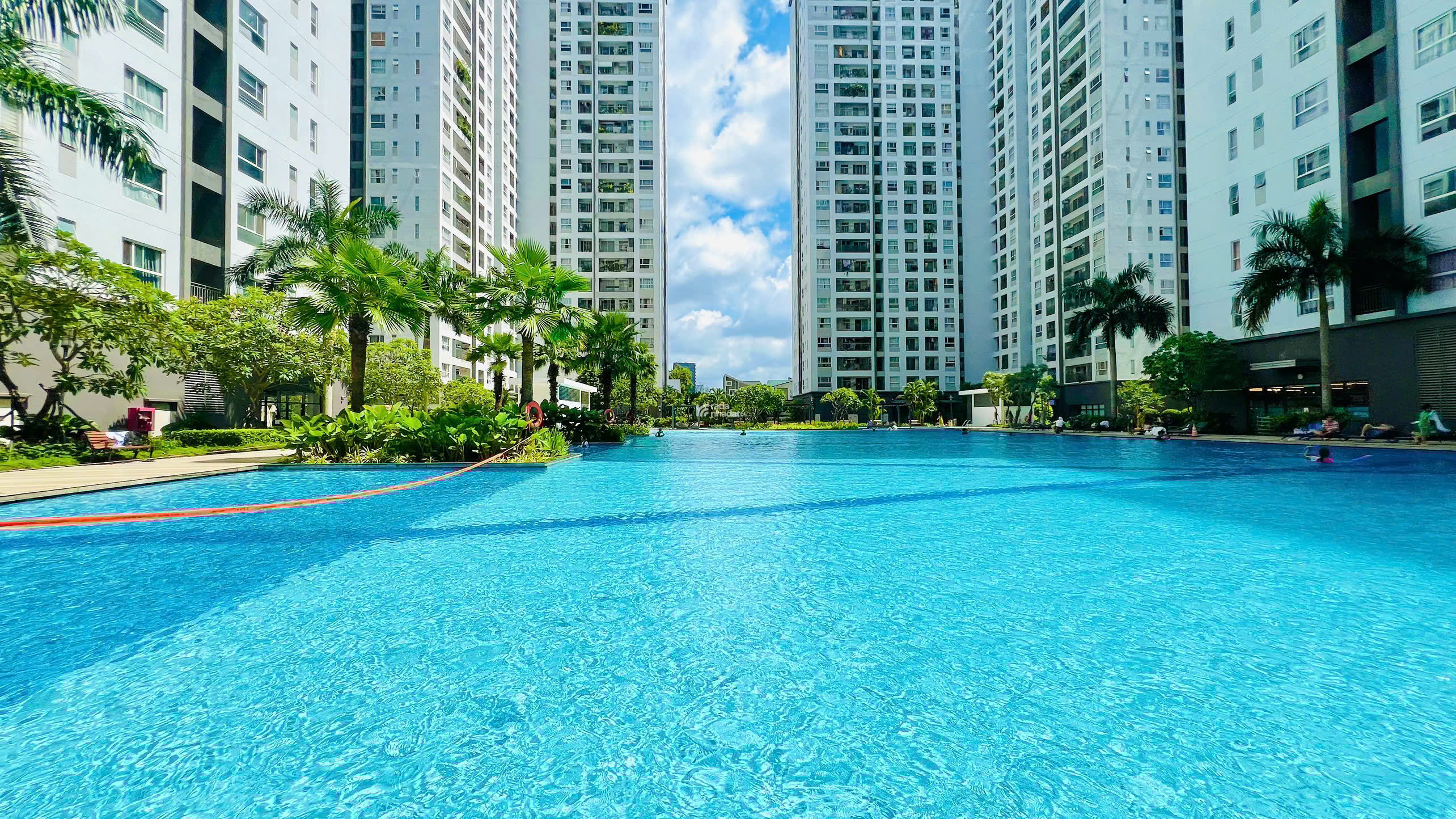 Bán siêu phẩm gần kề PHÚ MỸ HƯNG 2PN 50M2