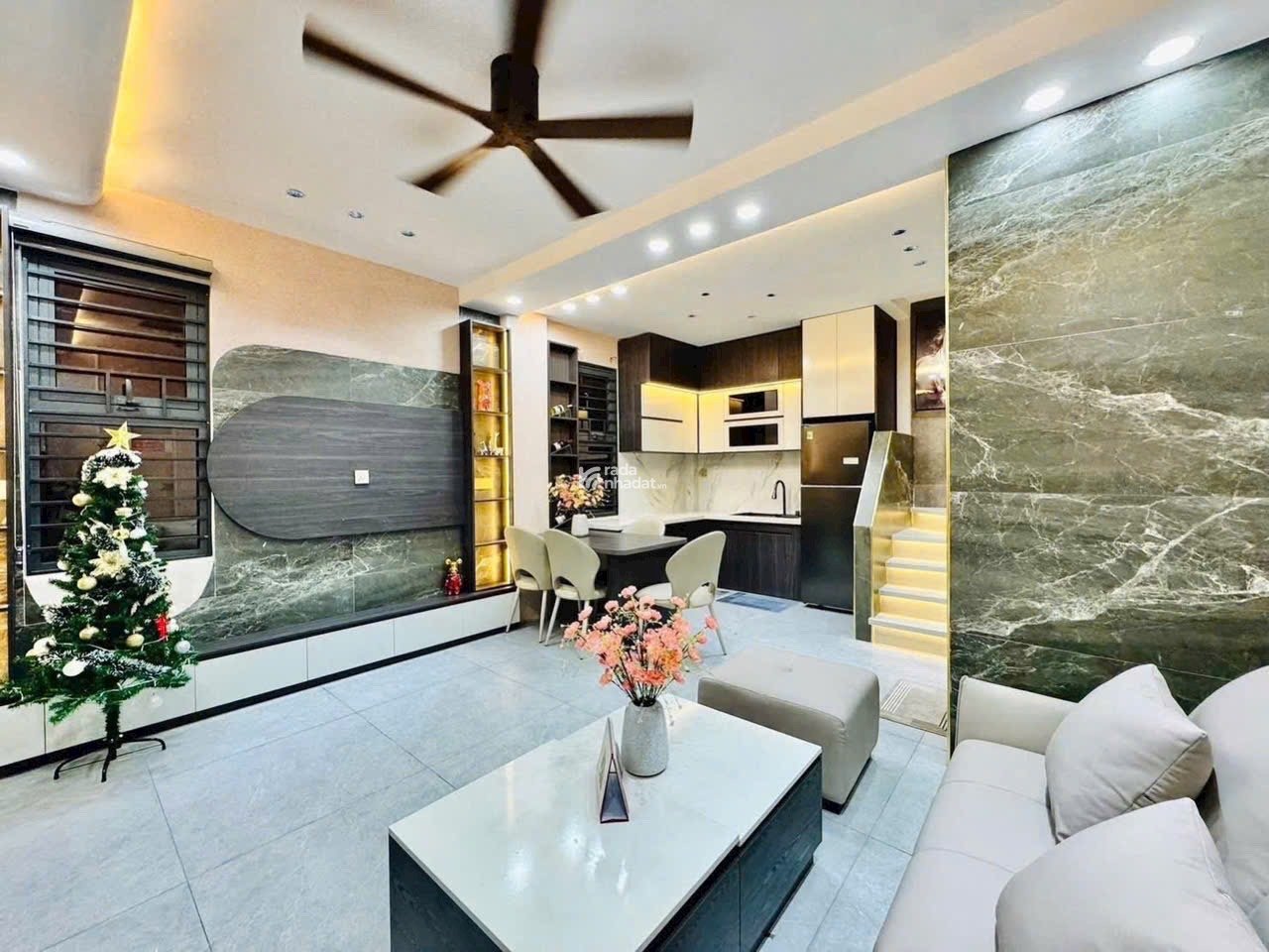 bán nhà diện tích 34,6m2 giá 2tỷ750 đường Nơ Trang Long P7 Q.Bình Thạnh