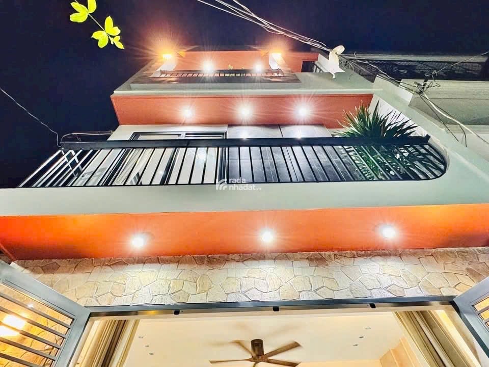 bán nhà diện tích 34,6m2 giá 2tỷ750 đường Nơ Trang Long P7 Q.Bình Thạnh