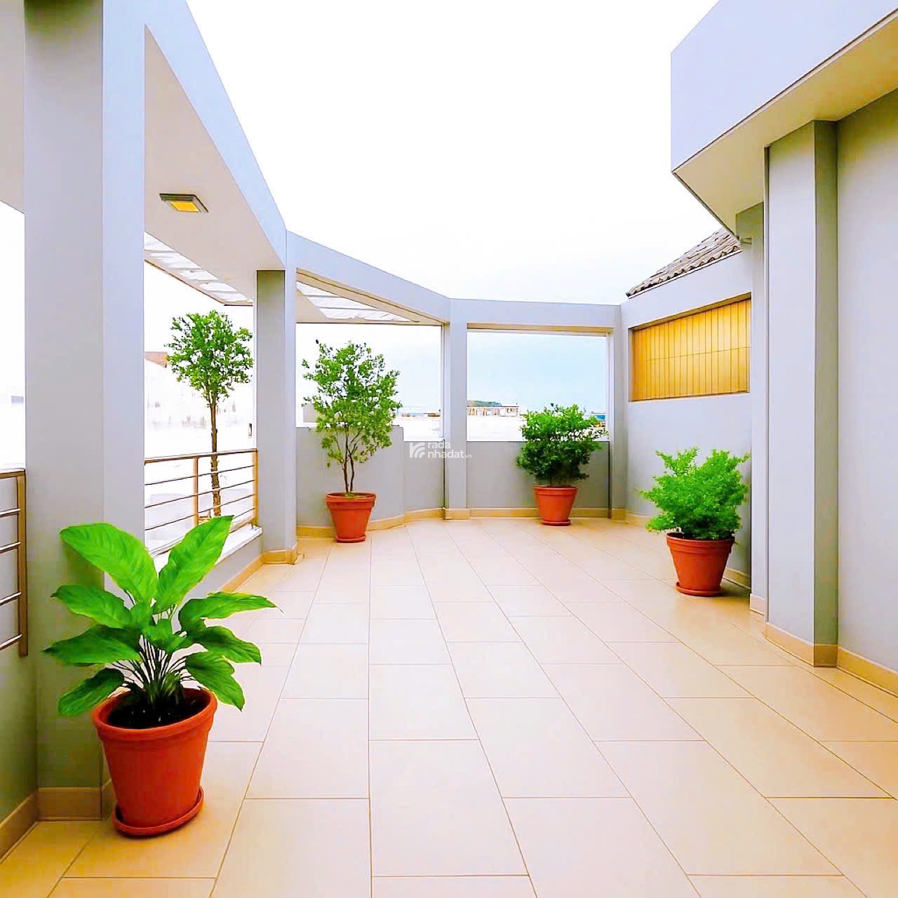 Bán gấp Căn góc Hẻm Ô Tô Quận 3 - Trần Văn Đang - 8.2 x 7 m - 5 Tầng - 7.7 tỷ