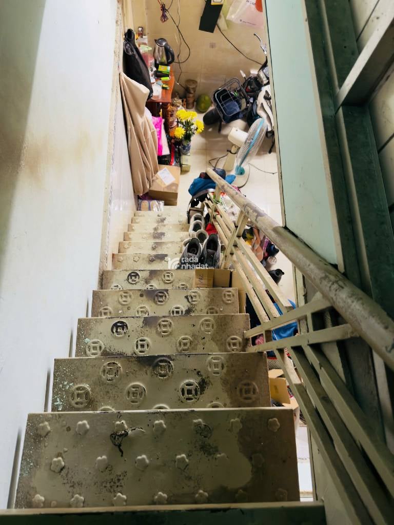 BÁN NHÀ HẺM 312 ÂU DƯƠNG LÂN, P.3, QUẬN 8, GẦN MẶT TIÈN, 16M2