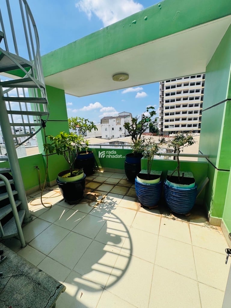 MẶT TIỀN PHÂN LÔ TÊN LỬA - GIÁP Q6 CÔNG VIÊN PHÚ LÂM