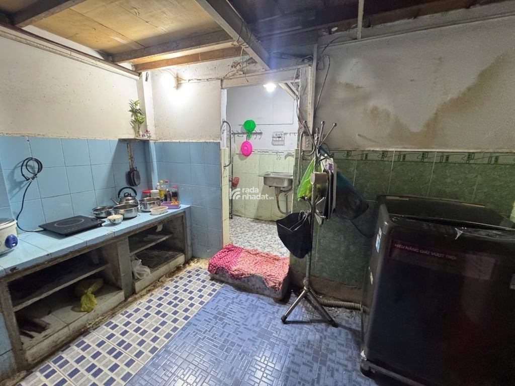 Bán nhà Nát Diên Tích Khủng 80m2(4x20), Hẻm Xe Hơi Thông, 6.xTỷ Quận 8