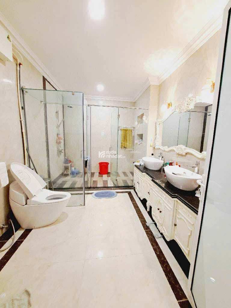 VILLA 5 TẦNG 2 MẶT TIỀN - GIÁP Q3 Q10 - 350m2 ĐƯỜNG 8m - GIÁ 68 TỶ