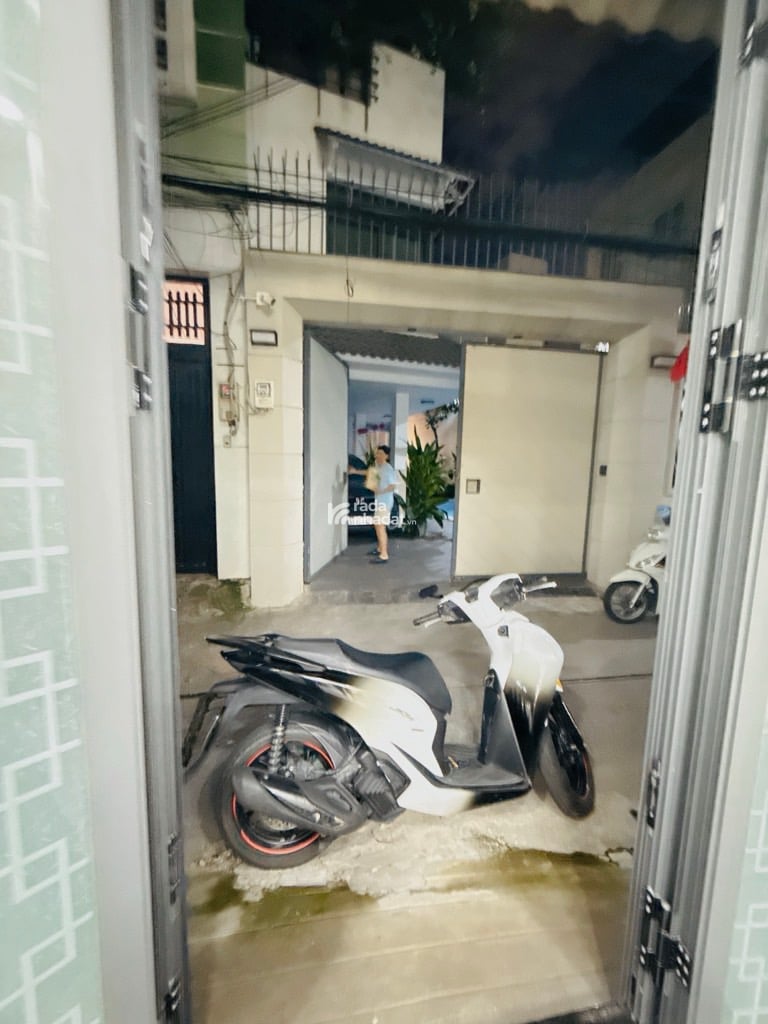 SIÊU PHẨM, HẺM XE HƠI LÊ QUANG ĐỊNH, BÌNH THẠNH, 21M2 Ở NGAY. GIẢM 650TR CHỈ 4.29T TL