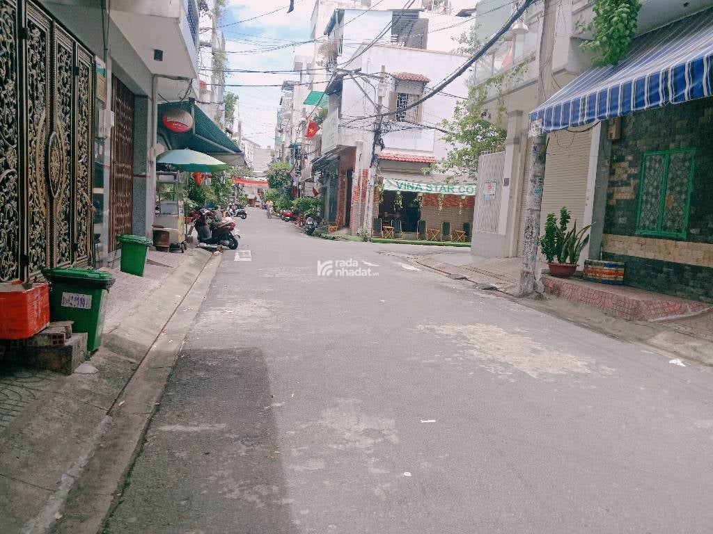 NGANG 5M , ĐƯỜNG NHỰA KHU BÀN CỜ 8M THÔNG,- LÊ THÚC HOACH- SÁT TRƯỞNG GIAOTHÔNG