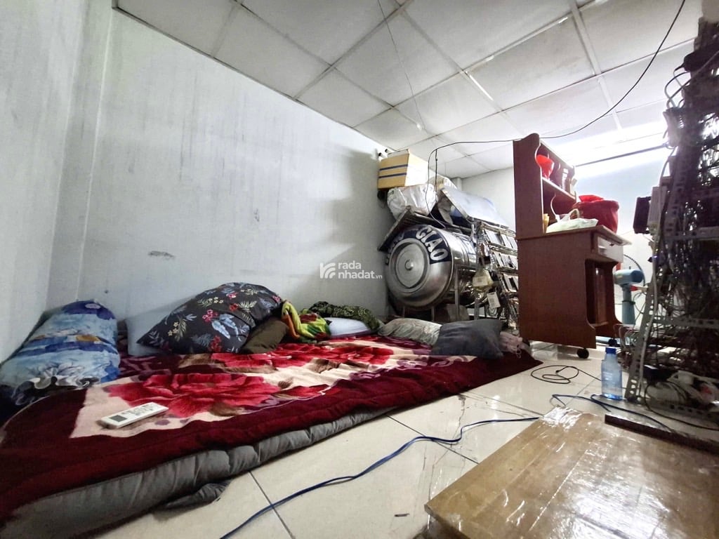 NGAY AEON MALL. HXH TRẦN VĂN ƠN, TÂN PHÚ, CHUẨN 32M2 HIẾM CÓ. GIẢM 450TR CHỈ CÒN 2.85T TL TỐT