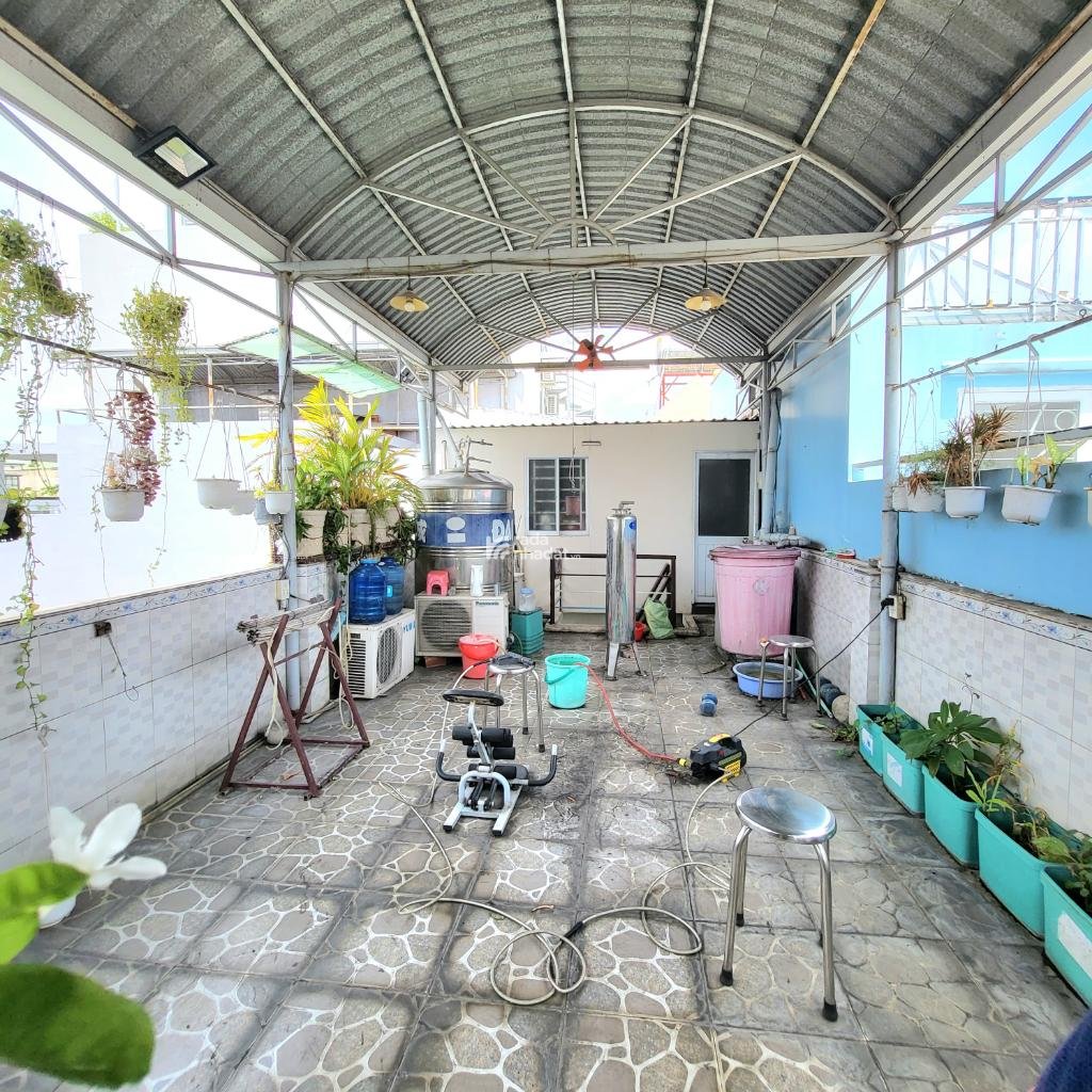 VỊ TRÍ CỰC KỲ ĐẸP - HẺM 8M Ô TÔ TRÁNH NHAU