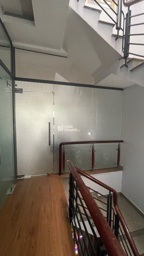 BÁN NHÀ MẶT TIỀN 4 TẦNG 6x 26M - CẠNH CHỢ BÌNH TRỊ ĐÔNG