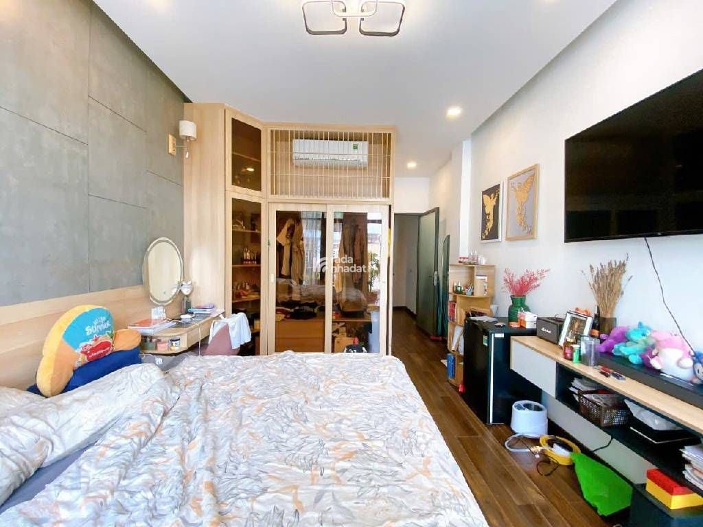 NHÀ MỚI ĐẸP 5 TẦNG - HẺM 4M 1 TRỤC GẦN MẶT TIỀN TKTQ - 65M2 (3.6x18) - 6PN - NHỈNH 9 TỶ TL 