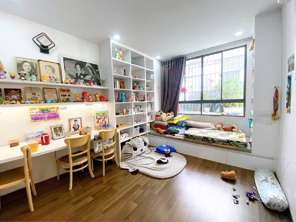 NHÀ MỚI ĐẸP 5 TẦNG - HẺM 4M 1 TRỤC GẦN MẶT TIỀN TKTQ - 65M2 (3.6x18) - 6PN - NHỈNH 9 TỶ TL 