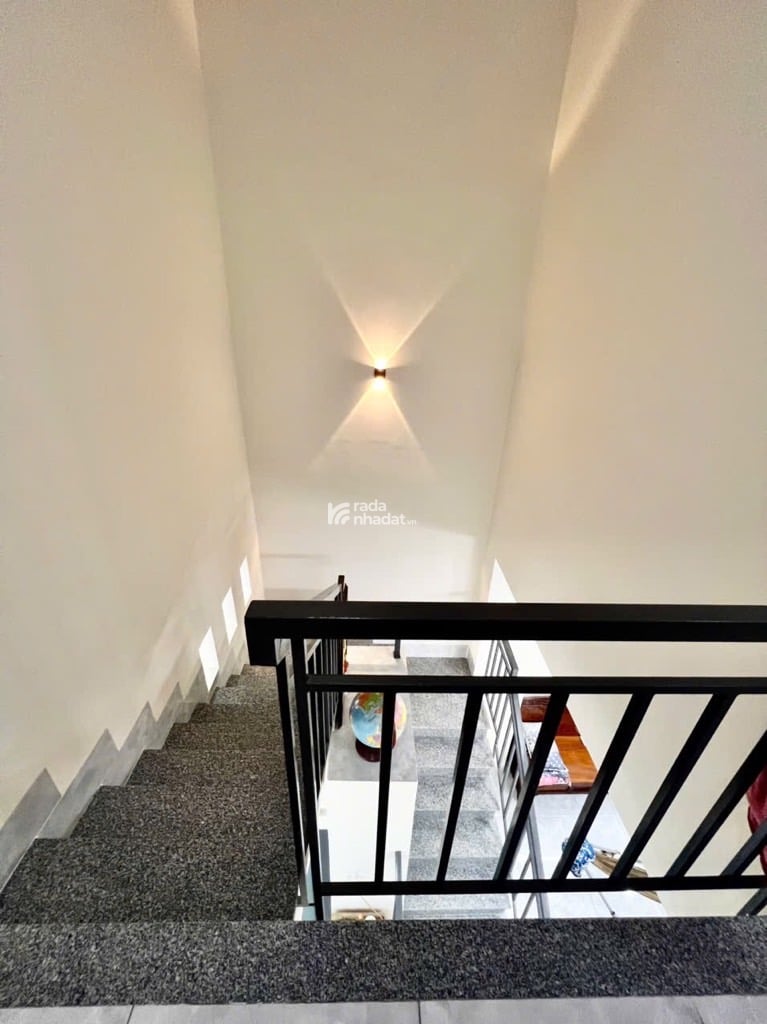 SIÊU PHẨM 2 TẦNG - HỒ VĂN LONG - XE HƠI NGỦ NHÀ - 58M2- CHƯA TỚI 5 TỶ