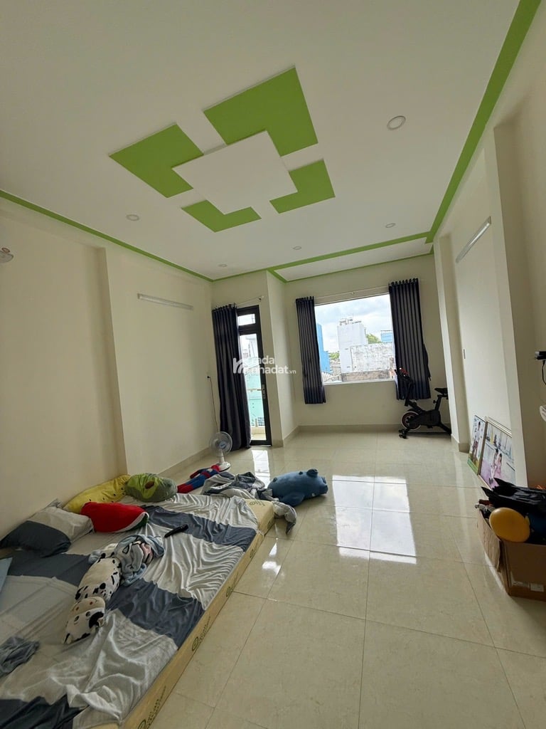 BÁN NHÀ HẺM TO - Bình Tân - Xe Tải Thông - 56m2 - 3 Tầng - ngang 4m2 - Hiện Hữu - Chỉ 5ty7