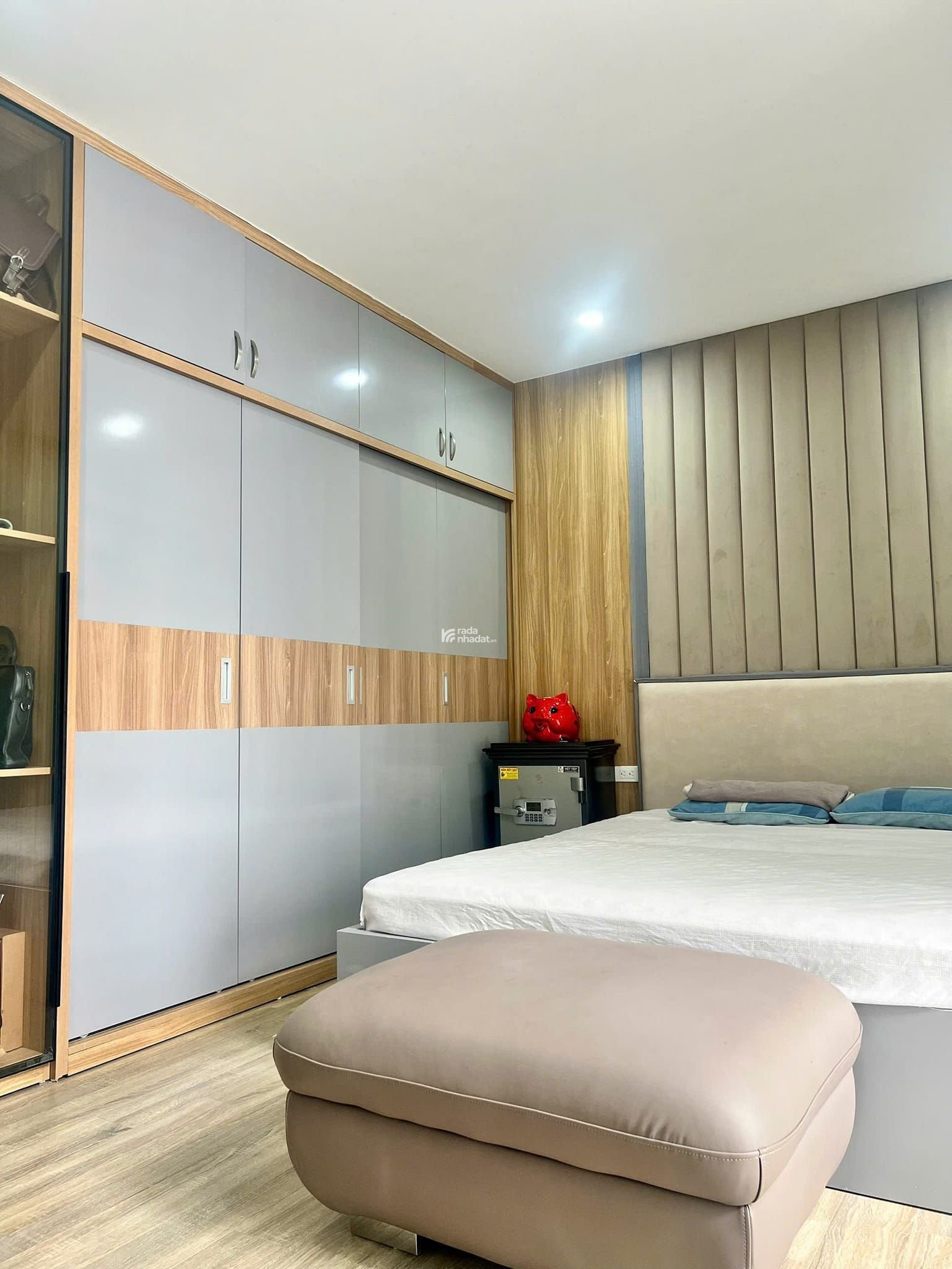 Chính chủ bán CH 3PN-2WC, dt 105m2, tầng trung, căn góc, ban công ĐN, giá 5,8 tỷ LH 0363 388 ***