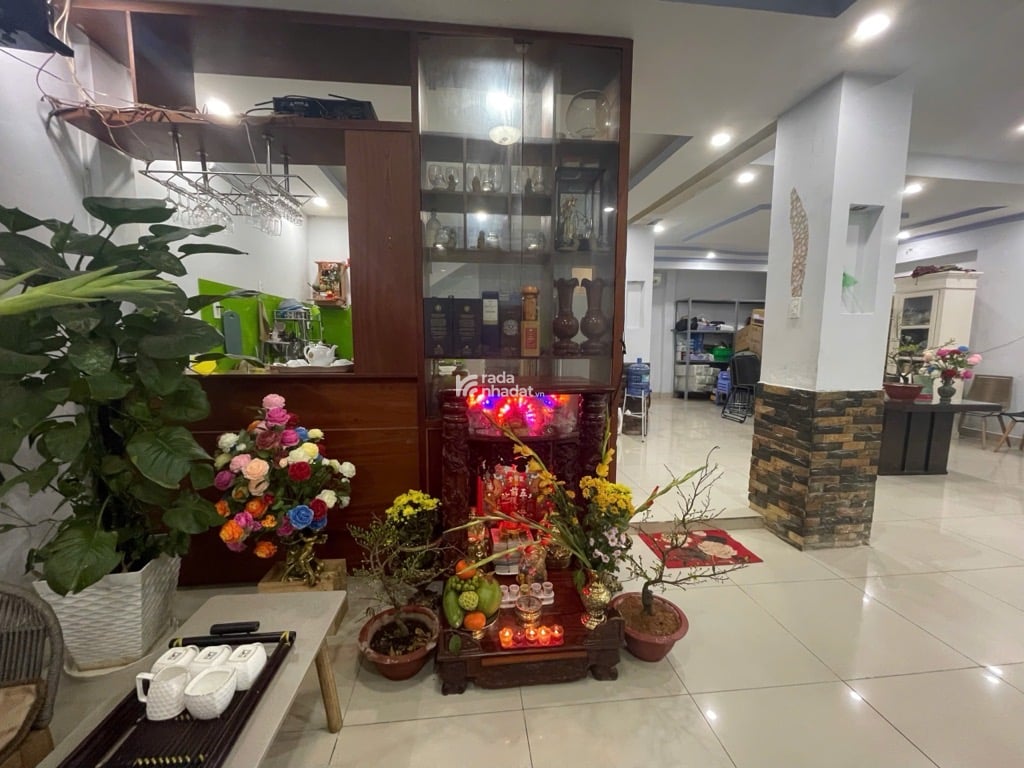 Siêu Phẩm 3 tầng - 99m2 , ngang 9m x dài 11m