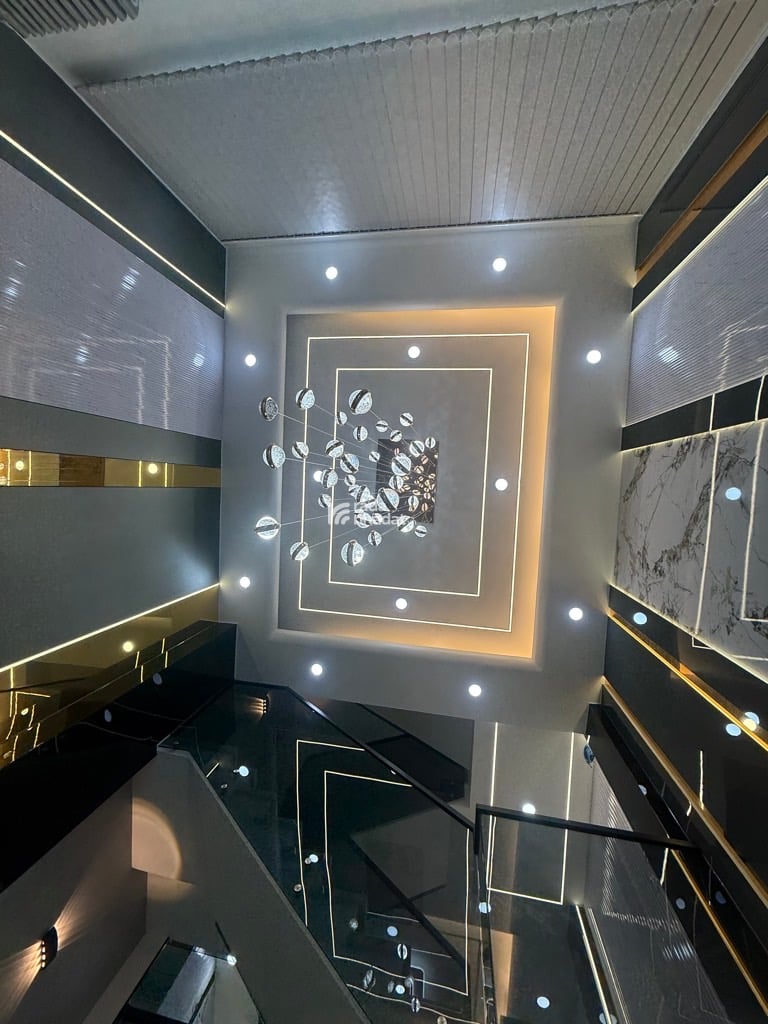 BÁN NHÀ HƯƠNG LỘ 2 SIÊU ĐẸP 5 TẦNG 4PN 6.X TỶ HẺM 6M THÔNG SÁT MẶT TIỀN GIÁP TÂN PHÚ