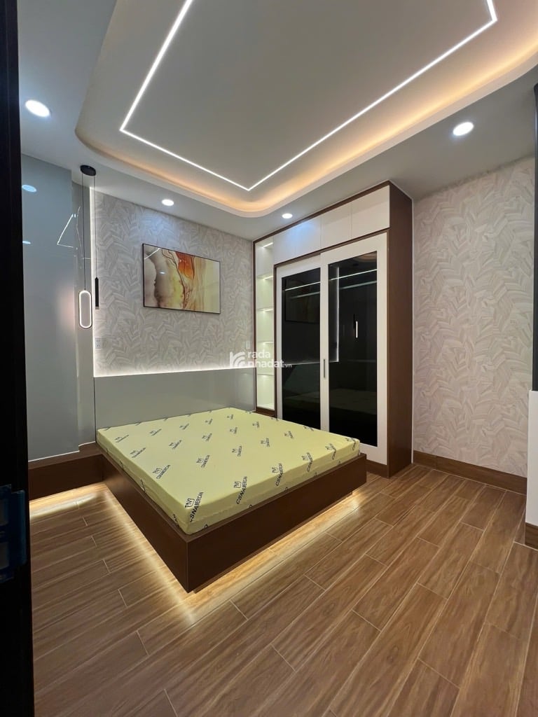 BÁN NHÀ HƯƠNG LỘ 2 SIÊU ĐẸP 5 TẦNG 4PN 6.X TỶ HẺM 6M THÔNG SÁT MẶT TIỀN GIÁP TÂN PHÚ