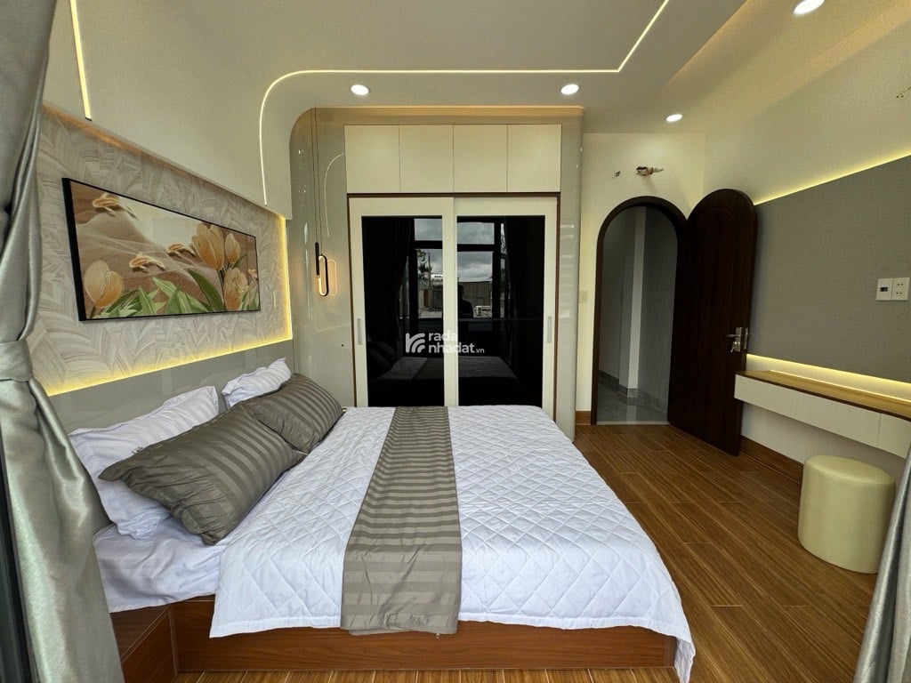 BÁN NHÀ HƯƠNG LỘ 2 SIÊU ĐẸP 5 TẦNG 4PN 6.X TỶ HẺM 6M THÔNG SÁT MẶT TIỀN GIÁP TÂN PHÚ