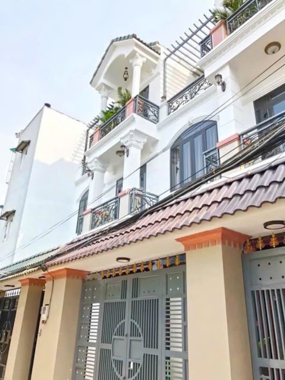 QUAN 7 - NHÀPHỐ XE HƠI NGỦ -- 63M2 NGANG KHỦNG 6M NHỈNH 7( KHÁ HIẾM TRONG KHU VỰC)