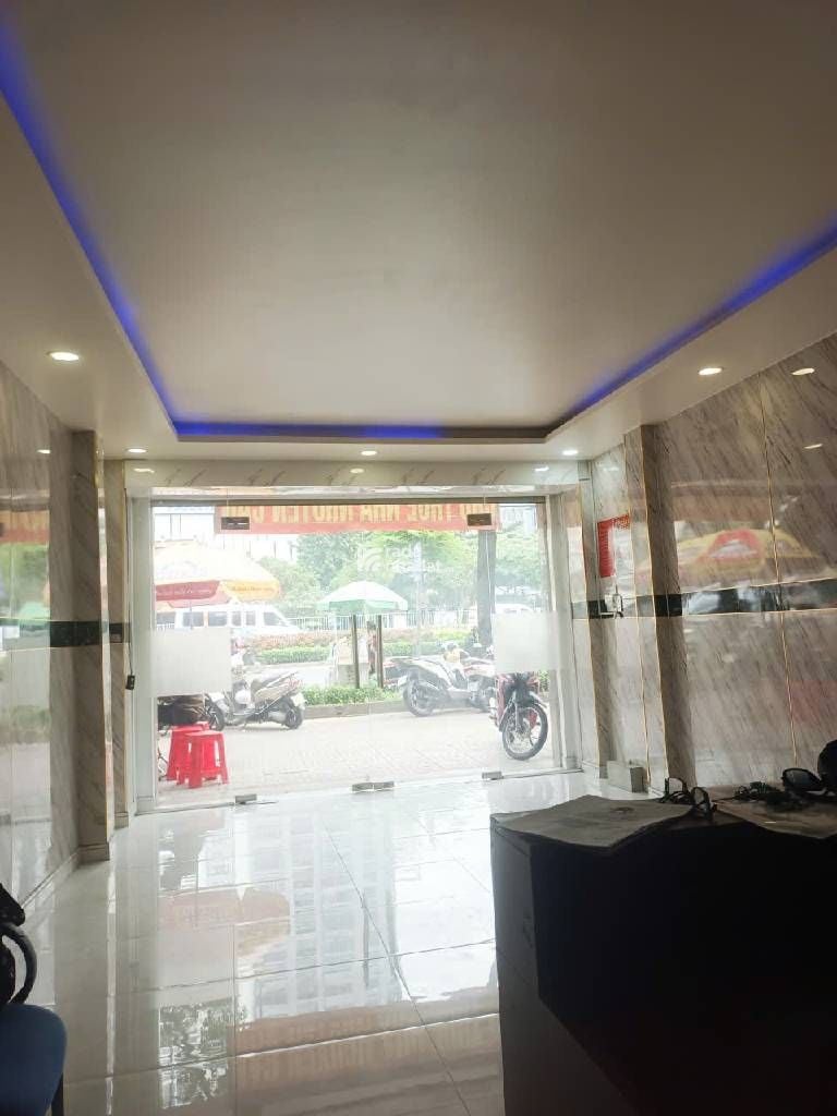 NGAY LANDMARK 81, MTKD ĐIỆN BIÊN PHỦ, BÌNH THẠNH, 32M2 Ở NGAY. GIẢM 650TR CHỈ 11.5T