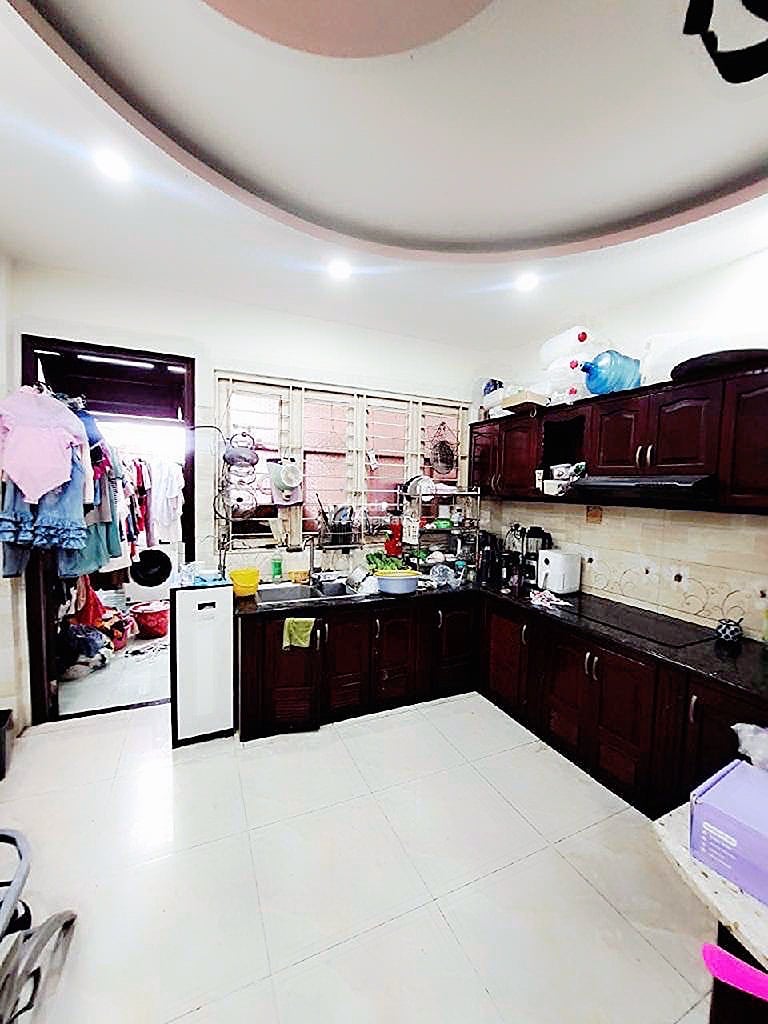 bán nhà gần lê trọng tấn bình hưng hoà 
