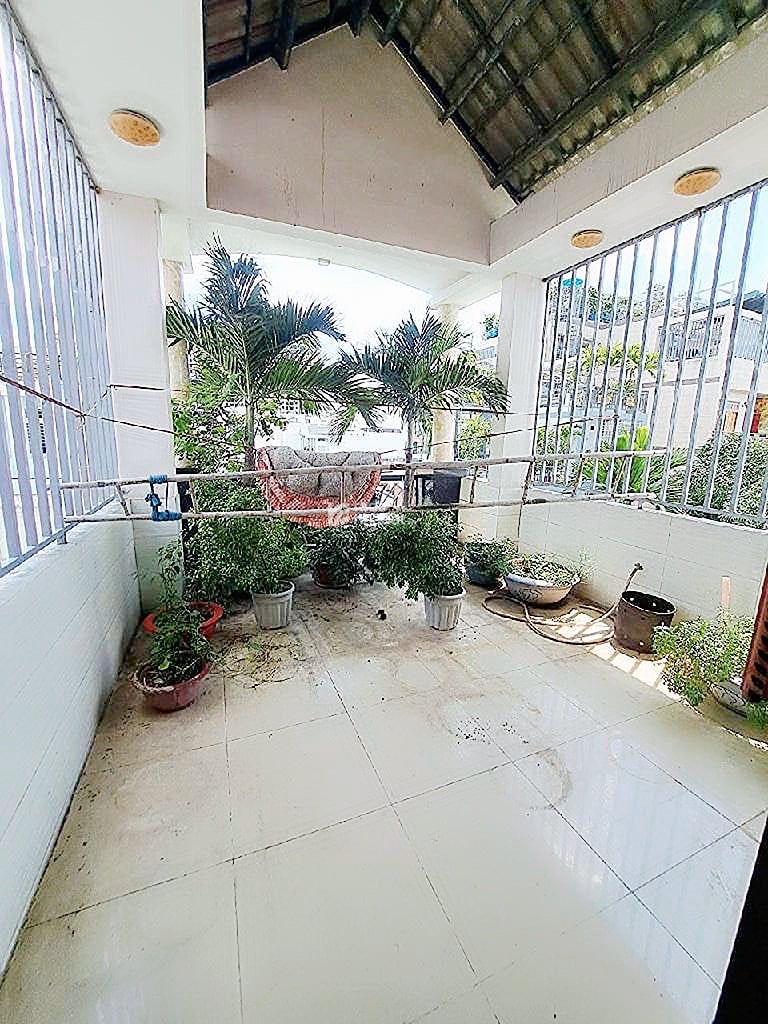bán nhà gần lê trọng tấn bình hưng hoà 