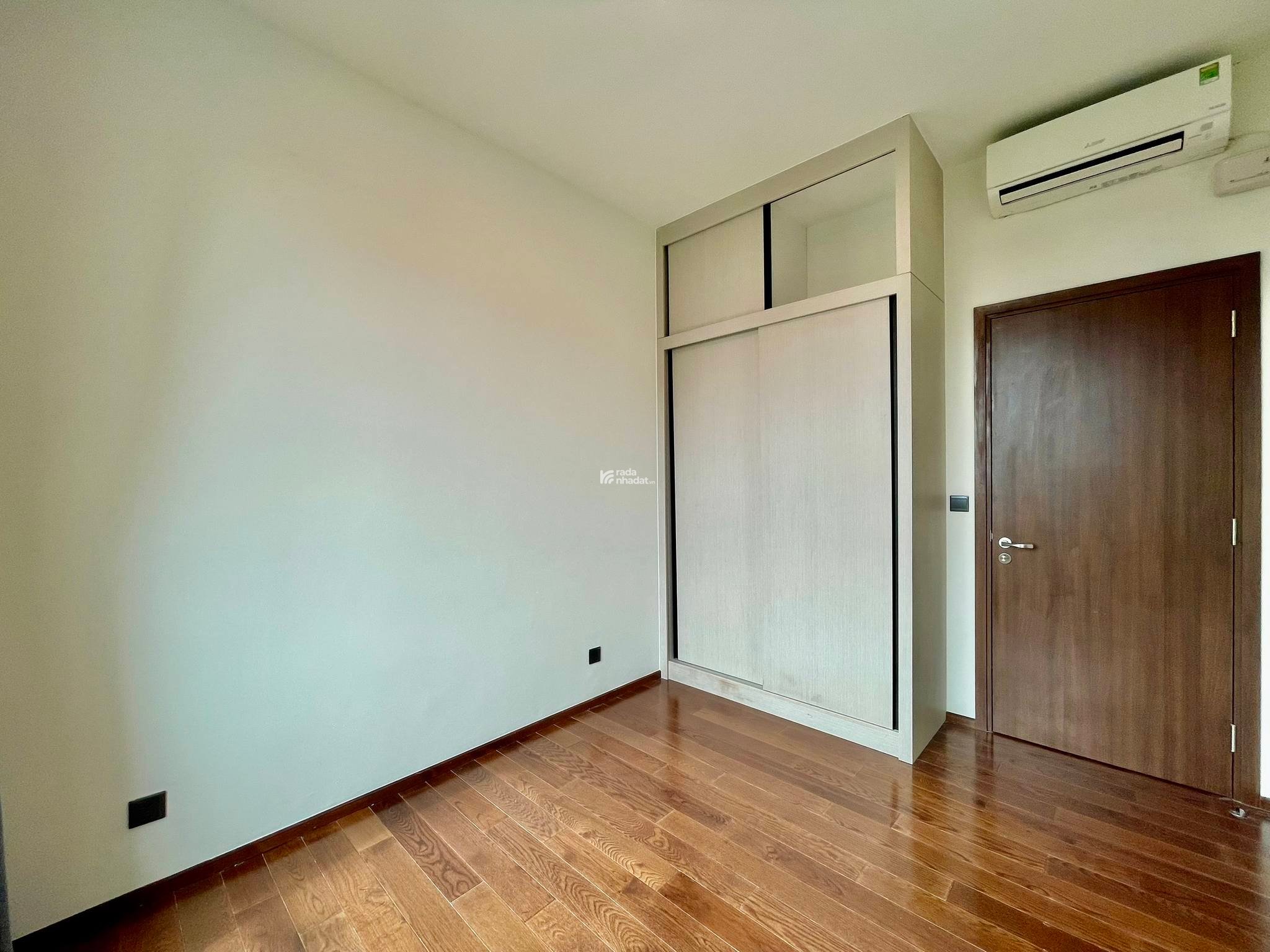 D'Edge: Căn 4PN - View sông lầu cao, 188 m2, full NT đẹp. Nhà trống. Giá 26 tỷ. Xem căn hộ 24/7