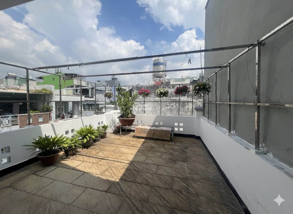 BÁN NHÀ MẶT TIỀN 12M TÂN SƠN NHÌ  GẦN NGÃ 3 ĐỘC LẬP 82M 4 TẦNG 5PN  GIÁ NHỈNH 11 TỶ TL