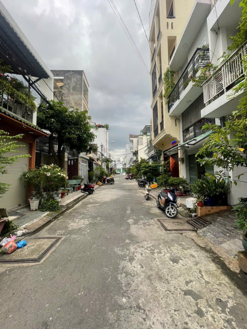 Nhà mới HXH Phạm Quý Thích 4.1x13m, 1 trệt 1 lầu ngay sát chợ Tân Hương