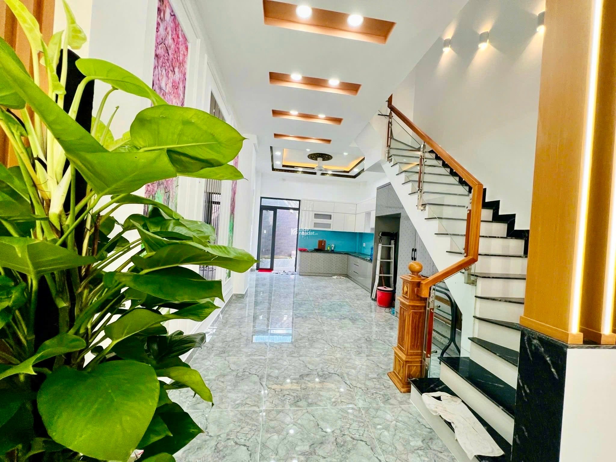 BÁN NHÀ MẶT TIỀN Đ.TÂN THỚI HIỆP 09- 4x20- 4 TẦNG, 6PN- CHỈ 8.95 TỶ- VỊ TRÍ ĐẸP KDBB SẦM UẤT