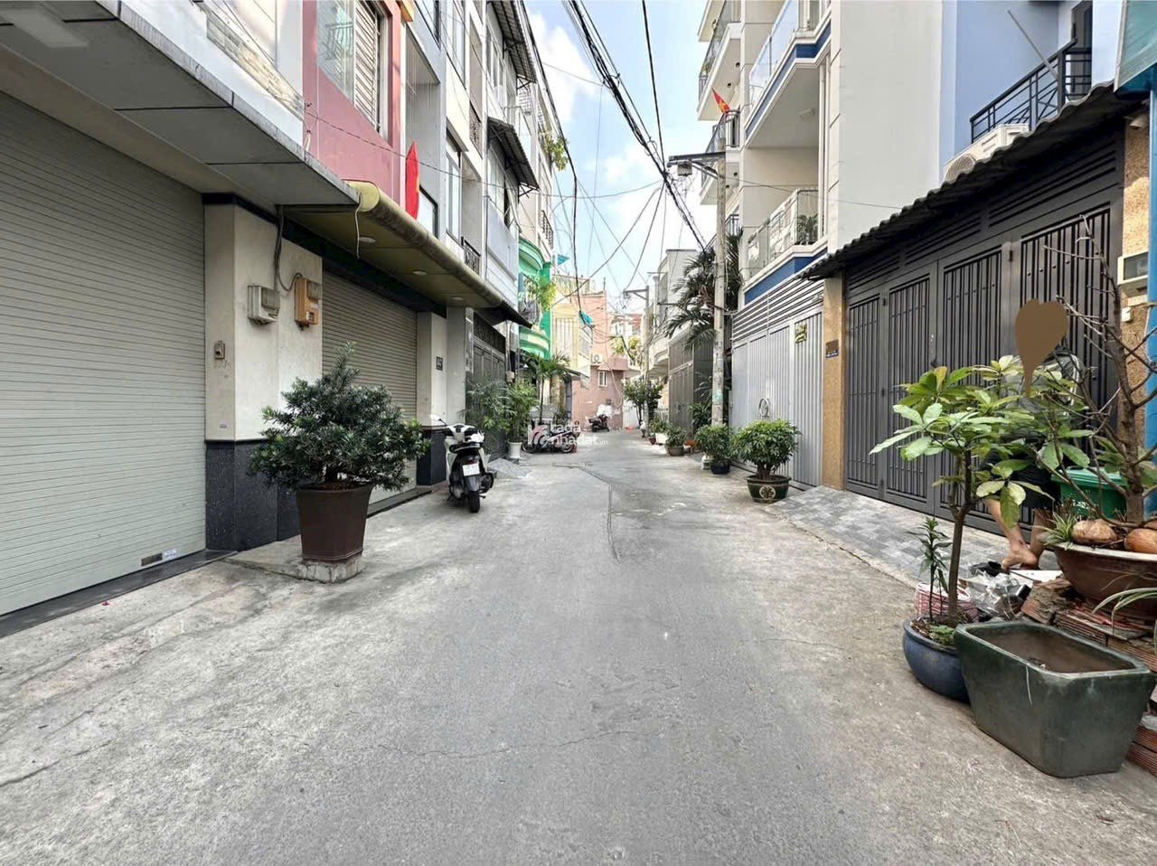 BÁN NHÀ 5 TẦNG Hoàng Hoa Thám, Bình Thạnh-HẺM TO, Xe hơi vào tận cửa-4x13M Nở hậu 6,5M- 9,9 TỶ TL