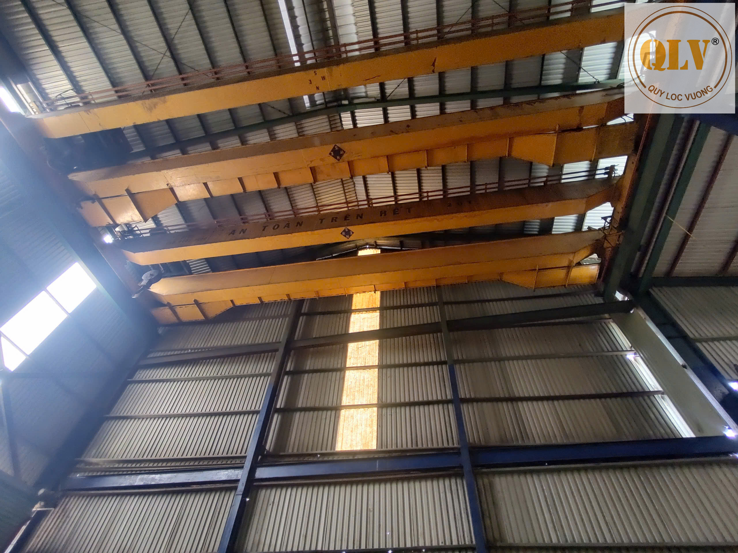 CHO THUÊ NHÀ XƯỞNG  KCN SÓNG THẦN, BD  4.200m2