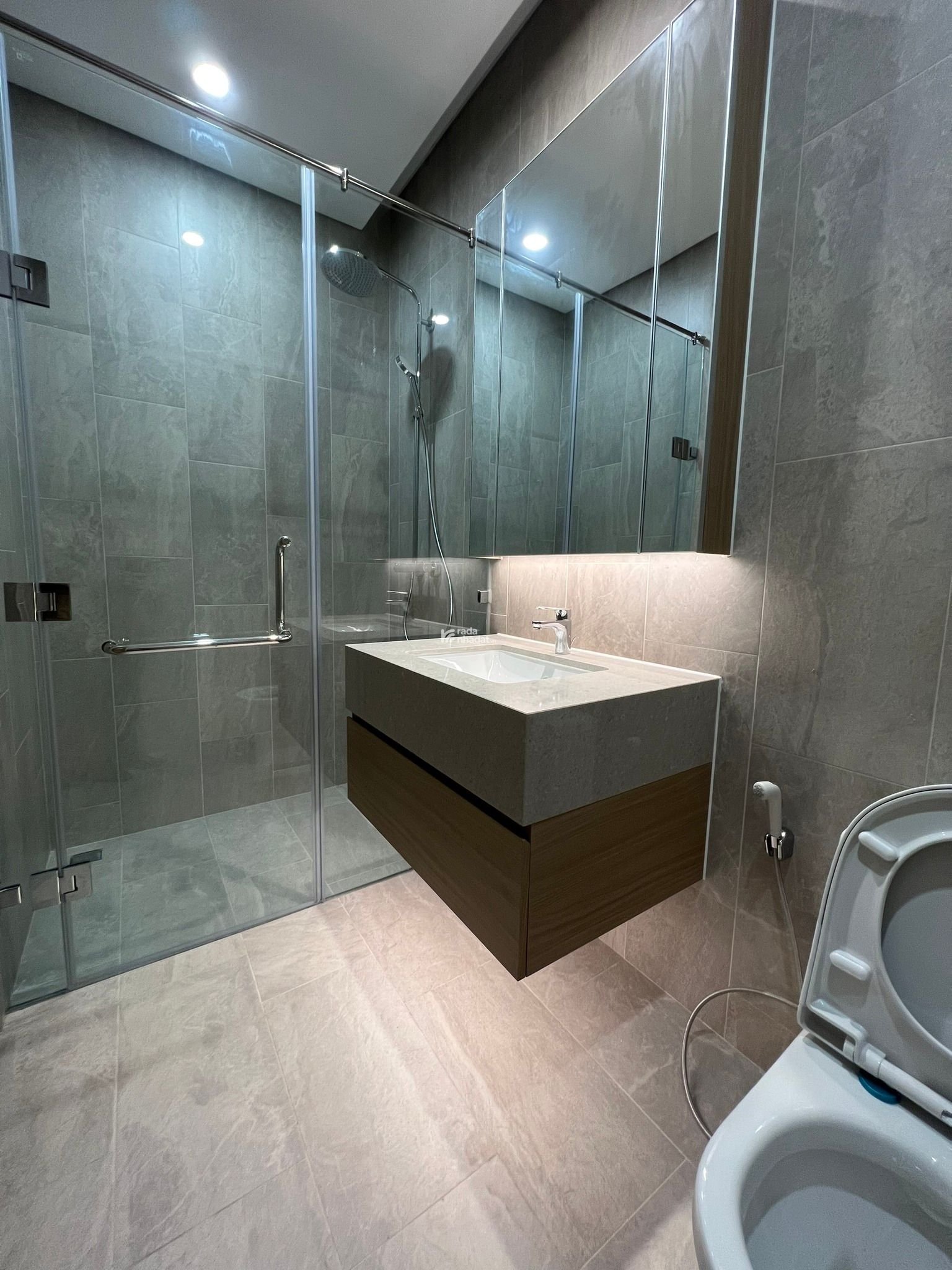 Cho thuê căn hộ studio Lancaster - 50m2, full đẹp, giá 15 triệu/th. LH: 0899 511 ***