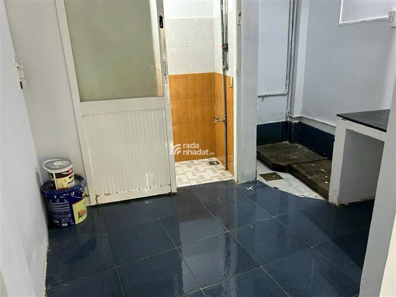 GẦN CHỢ VẢI, HẺM XE HƠI LÊ VĂN PHAN, TÂN PHÚ, 102M2 NGANG HIẾM CÓ. GIẢM 550TR CHỈ 13.5T TL TỐT