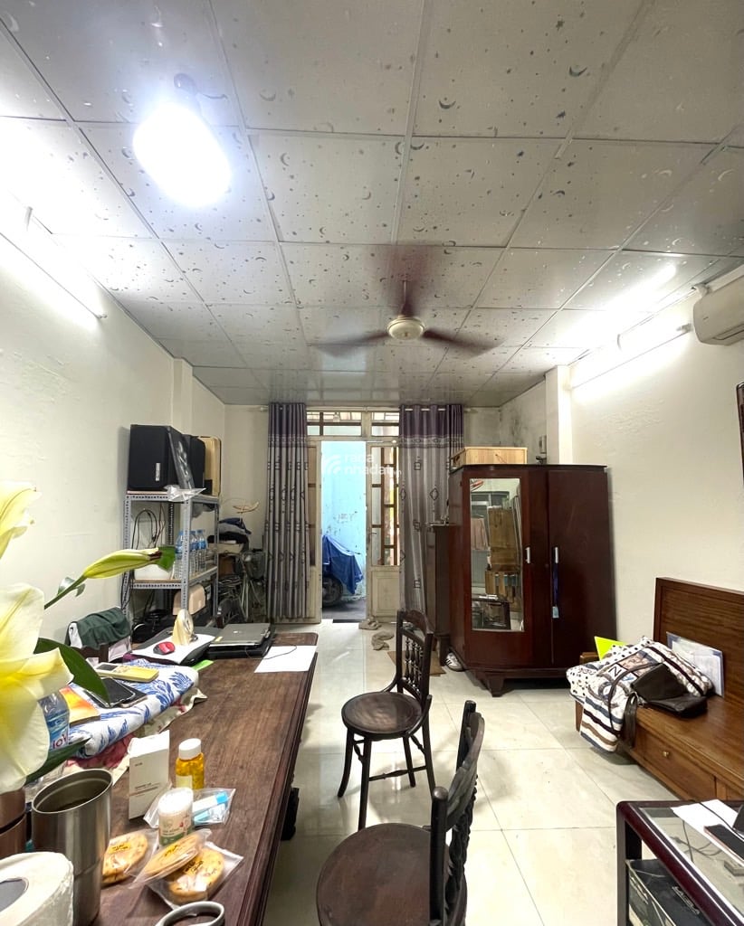 SÁT HẺM XE HƠI NGUYỄN SỸ SÁCH, TÂN BÌNH, 32M2 MỚI Ở NGAY. GIẢM 350TR CHỈ 4T 