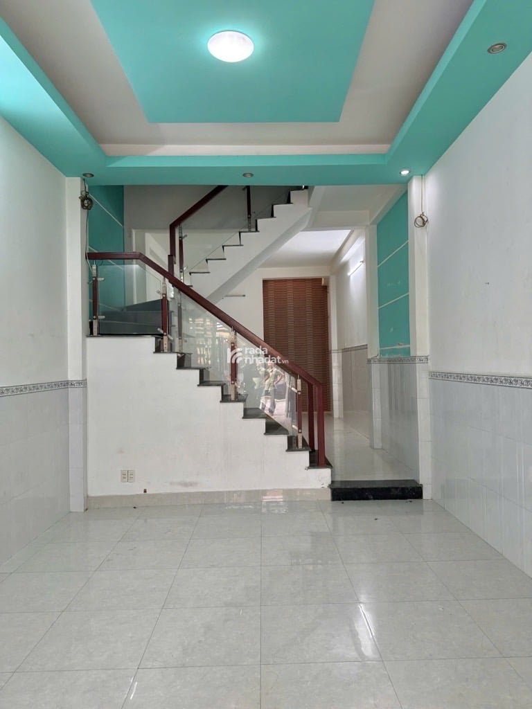 bán nhà gần nguyễn thị tú bình hưng hoà B