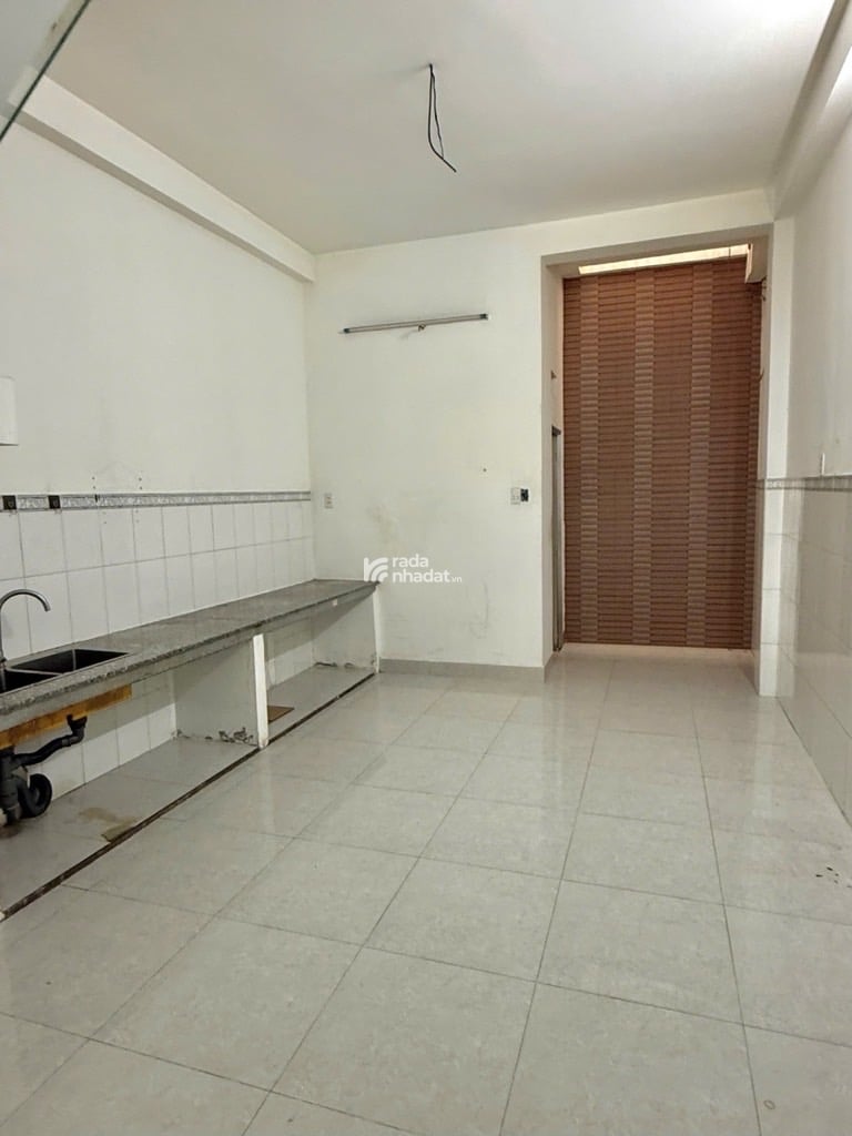 bán nhà gần nguyễn thị tú bình hưng hoà B