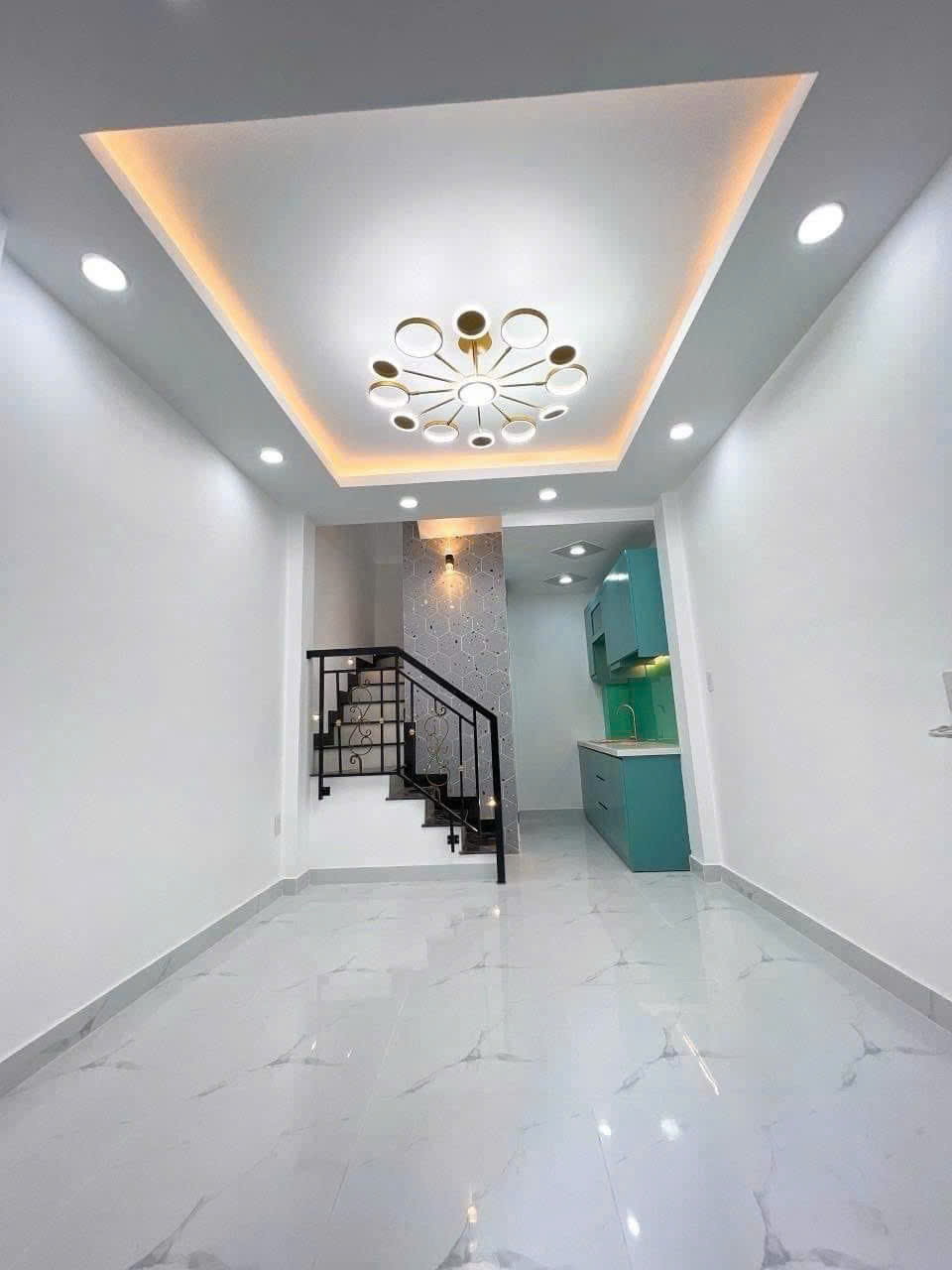 BÁN NHÀ PHỐ LÝ CHÍNH THẮNG_QUẬN 3 (3.1m x 6m)_3 TỶ 2