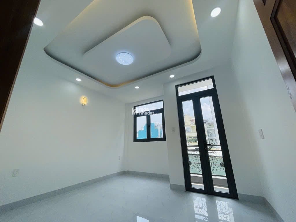 Hồ Xuân Hương, P14 Bình Thạnh - HXH - Giáp Quận 1 