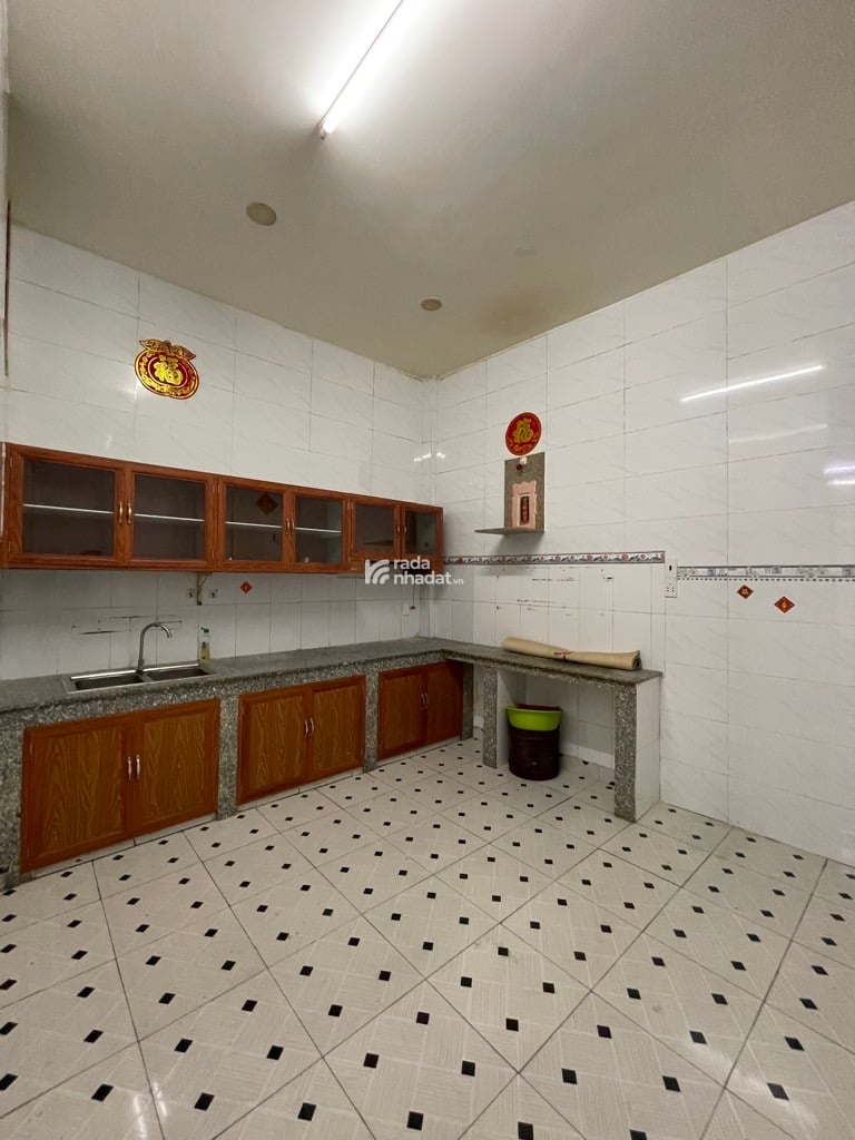 XE TẢI ĐỖ CỬA -3 TẦNG KHUÔNG VIỆT PHÚ TRUNG TÂN PHÚ -DT: 4.2*13M (53M2)  - 5 TỶ 1