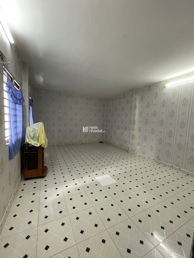 XE TẢI ĐỖ CỬA -3 TẦNG KHUÔNG VIỆT PHÚ TRUNG TÂN PHÚ -DT: 4.2*13M (53M2)  - 5 TỶ 1